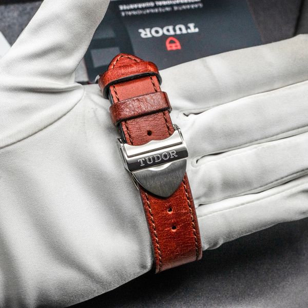 Tudor Black Bay GMT M79830RB-0002